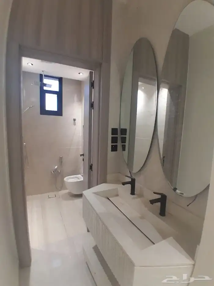 للبيع شقه دور ثاني مع سطح مستقل بحي قرطبة ب550الف 8