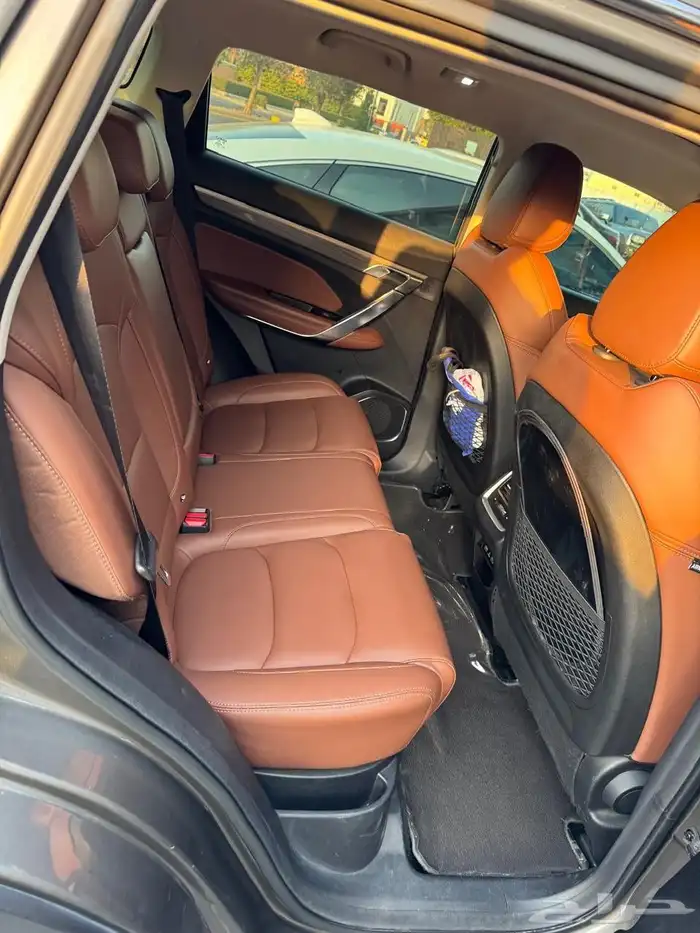 جيلي ازكارا 5