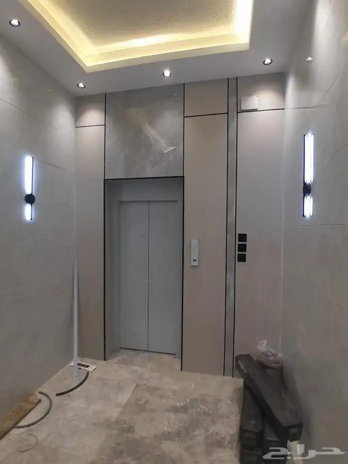 للبيع شقه دور ثاني مع سطح مستقل بحي قرطبة ب550الف 11