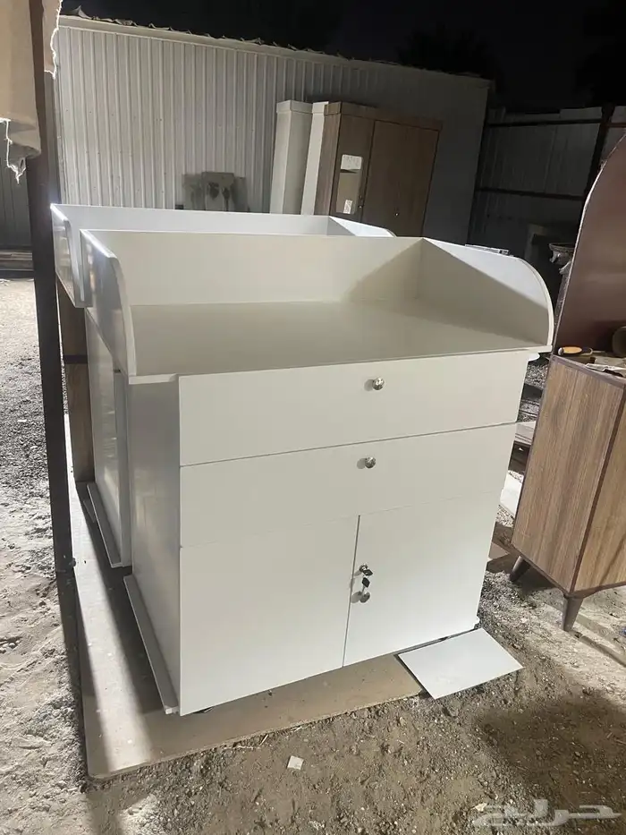 طاولة صغيره 0