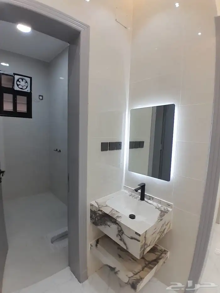 للبيع شقه دور ارضي بمدخل سيارة من 6غرف ب 550الف 11