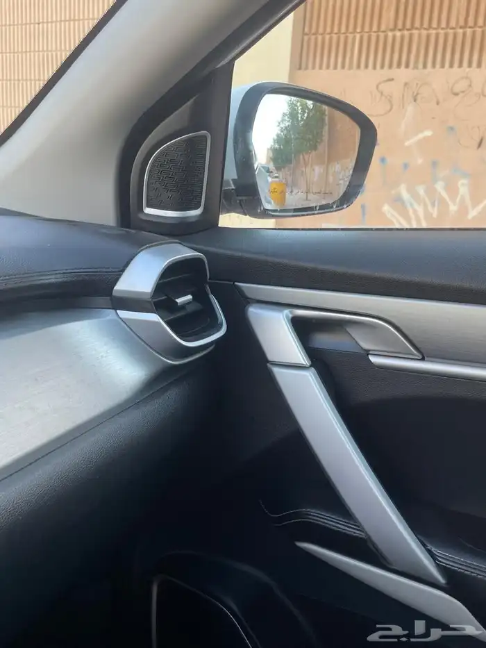 جيلي كلوراي 2023 9