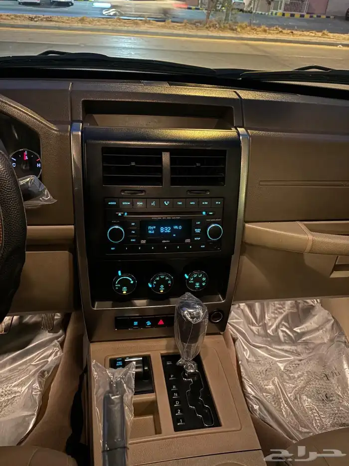 جيب سبورت شروكي ليبرتي 8