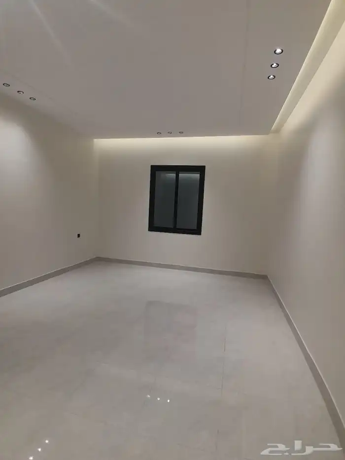 للبيع شقه دور ثاني مع سطح مستقل بحي قرطبة ب550الف 14