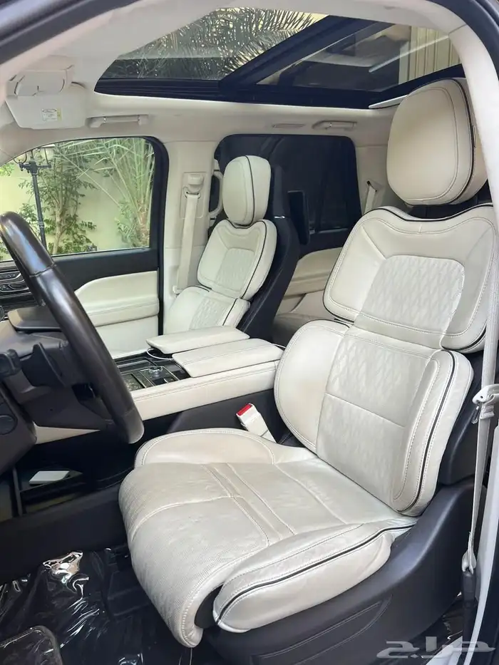 لنكولن نافيجتور 2021 اعلى فئة بريزيدنشال نظيف جدا 8