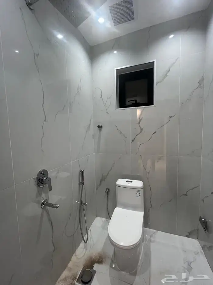 شقق مستقله فاخرة للبيع بحي الصفا 5