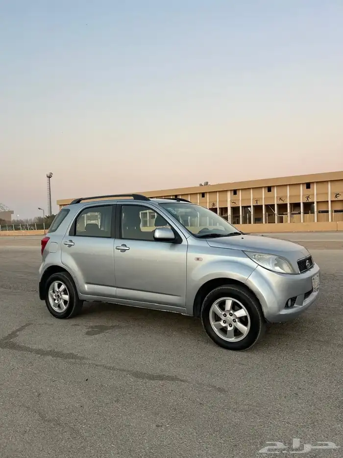 ديهاتسو يتريوس 2