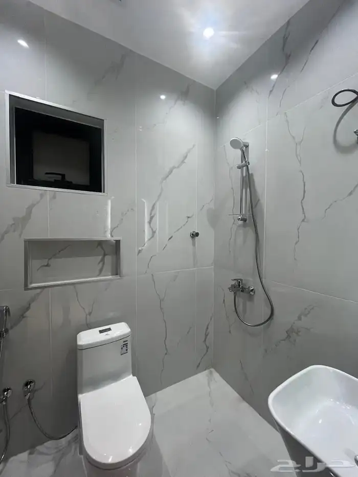 شقق مستقله فاخرة للبيع بحي الصفا 28