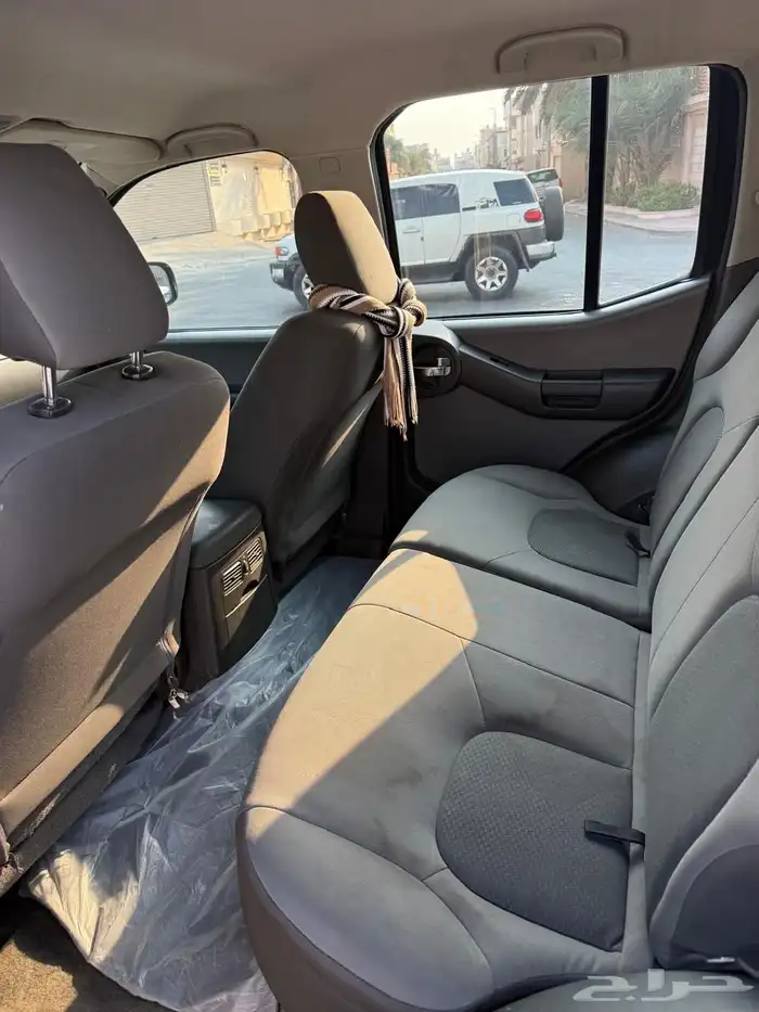 نيسان اكستيرا 2011 7