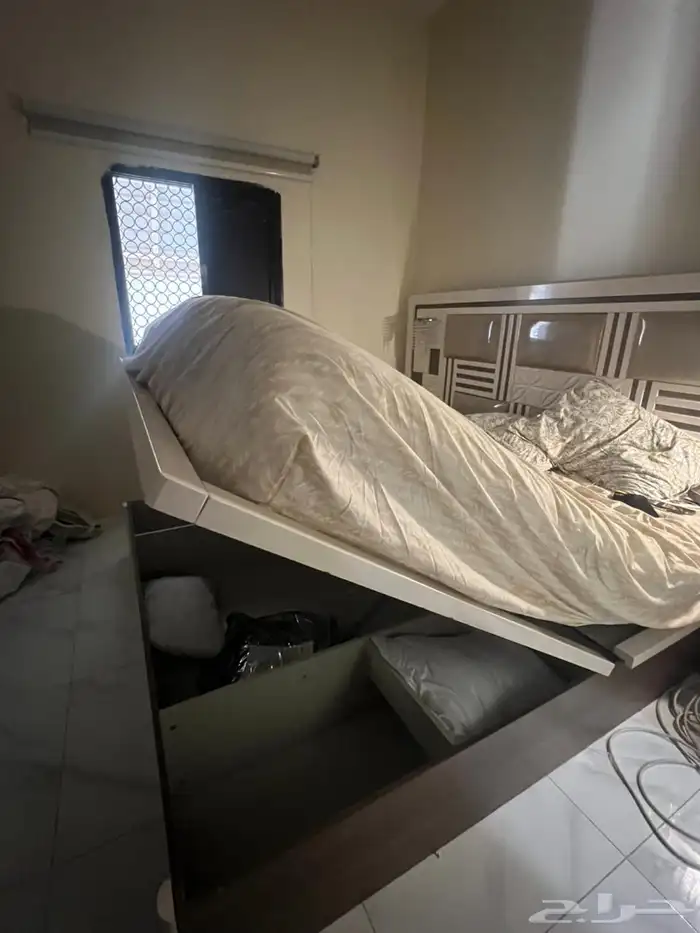 غرف نوم مستعمل نظيف 3