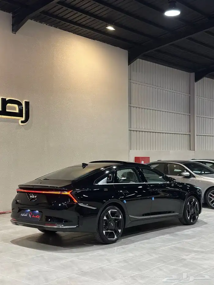 كيا K8 2025 فل كامل . رصد الفخامة 10