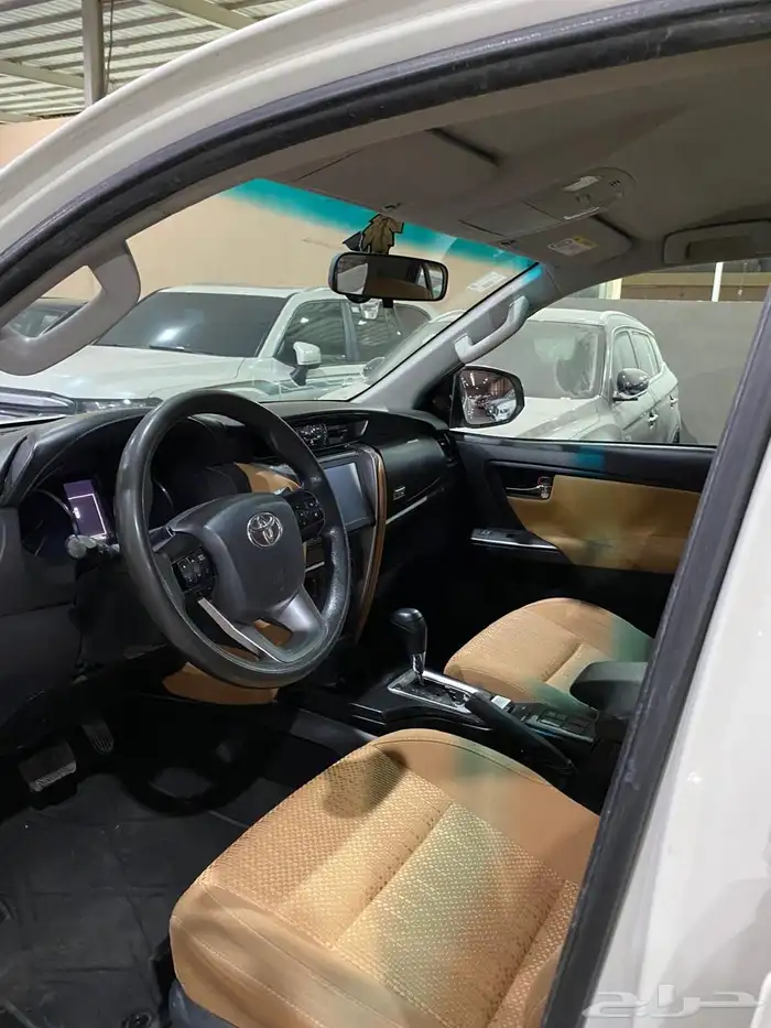 تويوتا فورتشنر 4سلندر2022 19