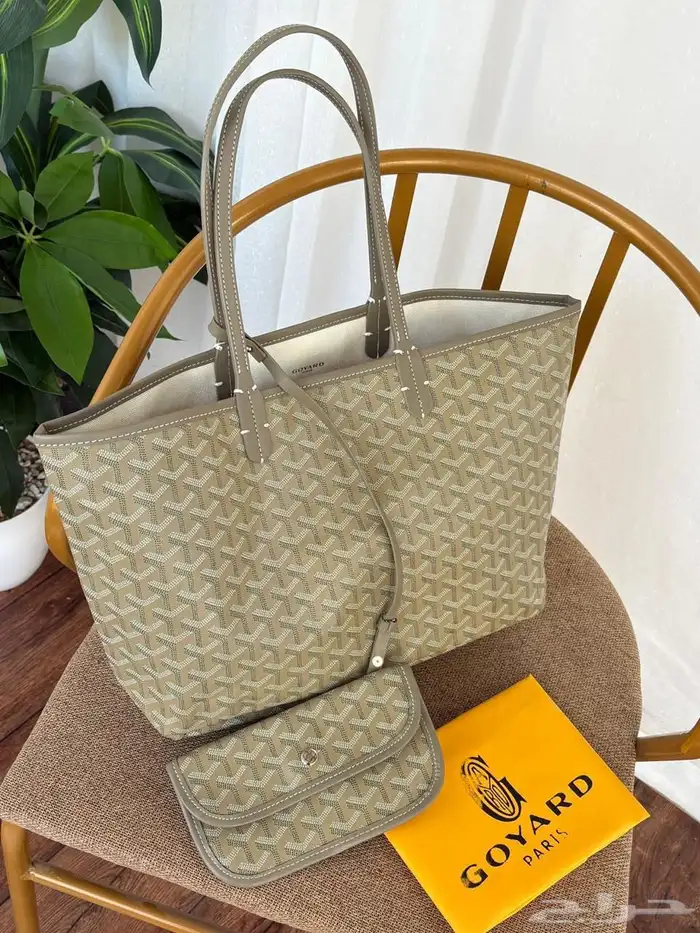 شنط درجه أولى جميع الماركات بأسعار مناسبه للدوامات وللجامعه 50