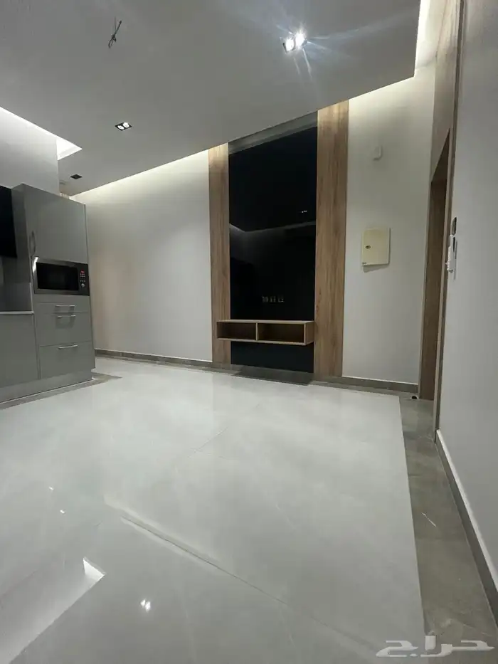 للايجار سويتات عزاب تشطيب فندقي 1