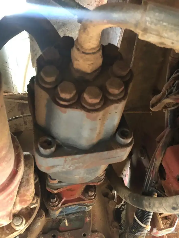 للبيع صندوق قلاب ال بي سقس مع كامل ملحقاته 8