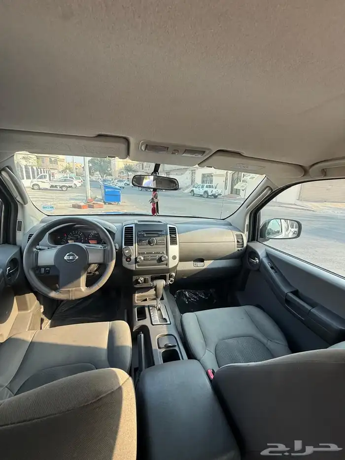 نيسان اكستيرا 2011 6