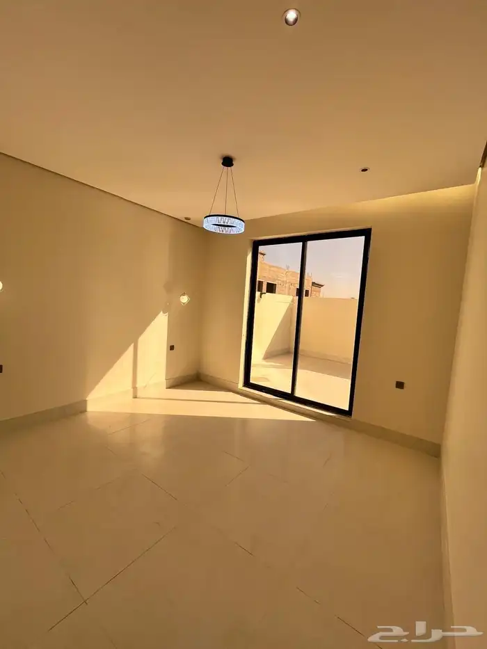 فيلا روف ارضي حي الاخضر للبيع 1