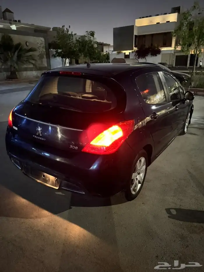 بيجو هاتشباك 7