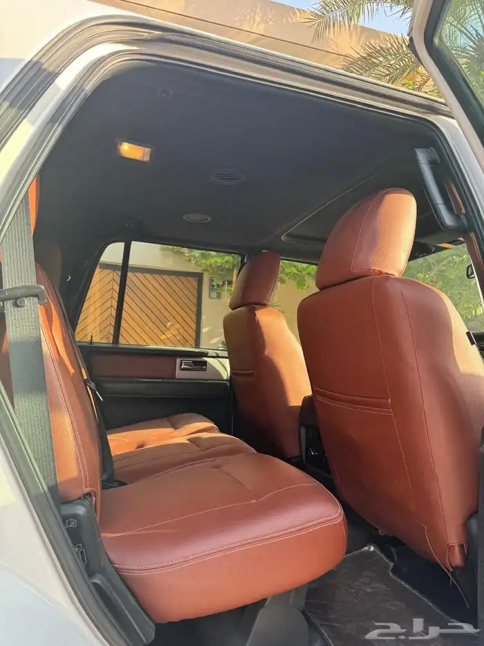 فورد اكسبديشن2015 (XLT) 4