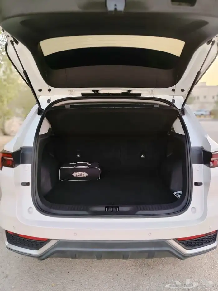 فورد تيريتوري امبيانتي 2023 10