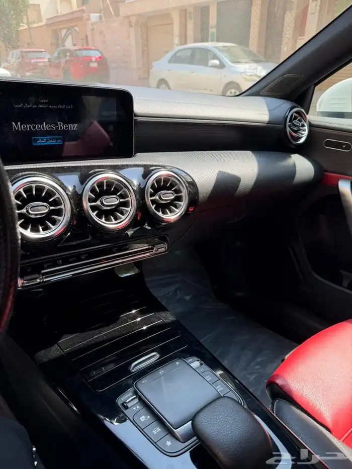 مرسيدس A200 9