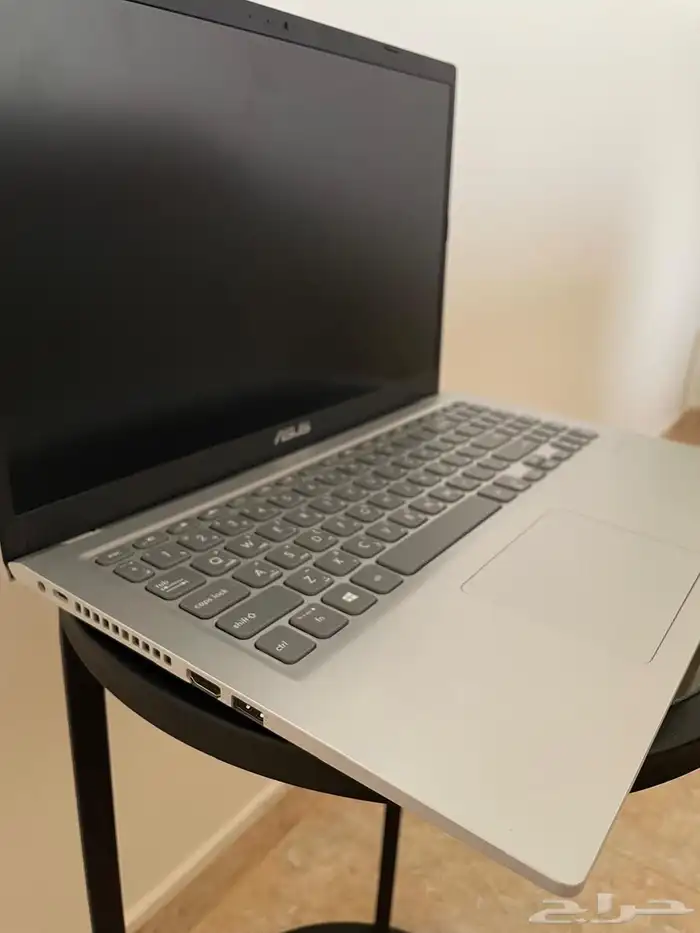 كمبيوتر لابتوب نوع أسوس  ASUS 7