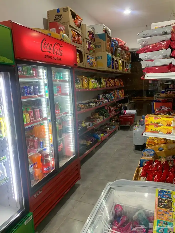 تموينات للتقبيل بكامل اغراضها وبضاعتها 6