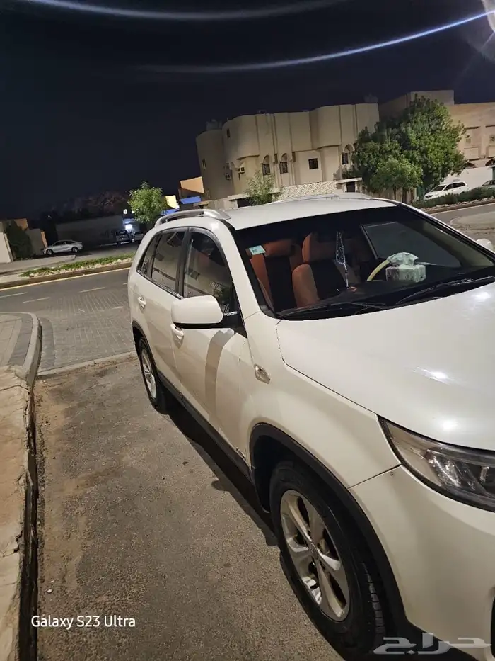 سيارة سورنتو 2015 نظيف جدا قير اوتوماتيك ممشي 273 الف 7