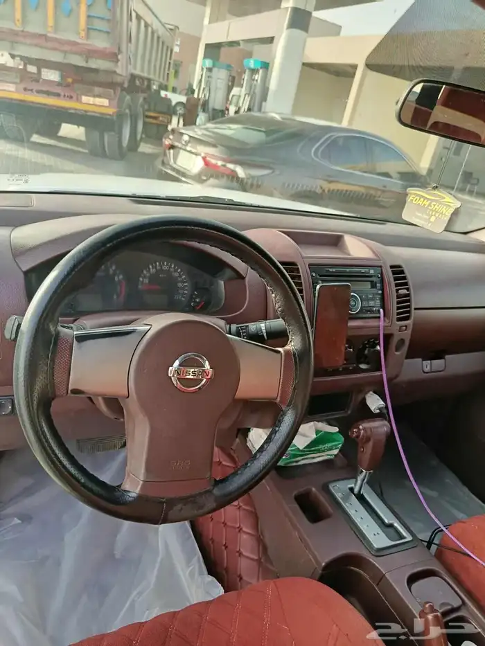 نيسان نافارا 11