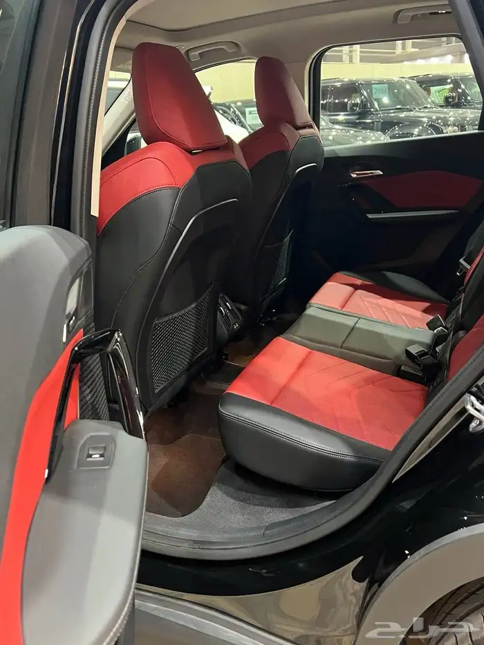 بي ام دبليو X1 سعودي ضمان وصيانه مجانيه شبه جديد 7