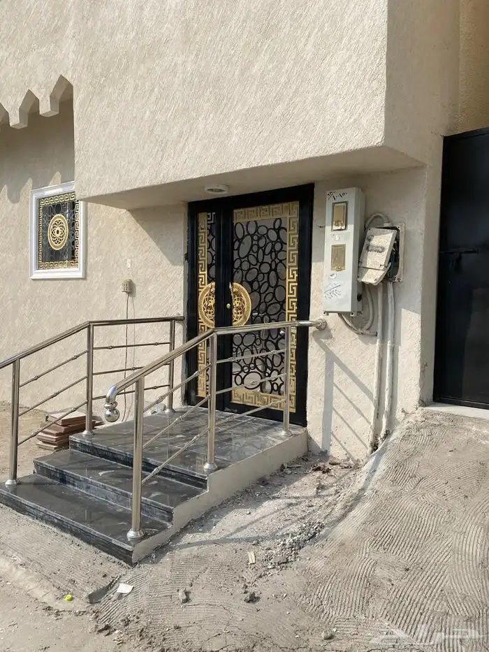 فيلا دور للبيع في شرائع المجاهدين 3