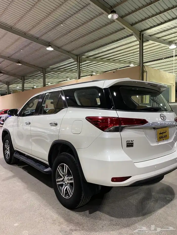 تويوتا فورتشنر 4سلندر2022 13