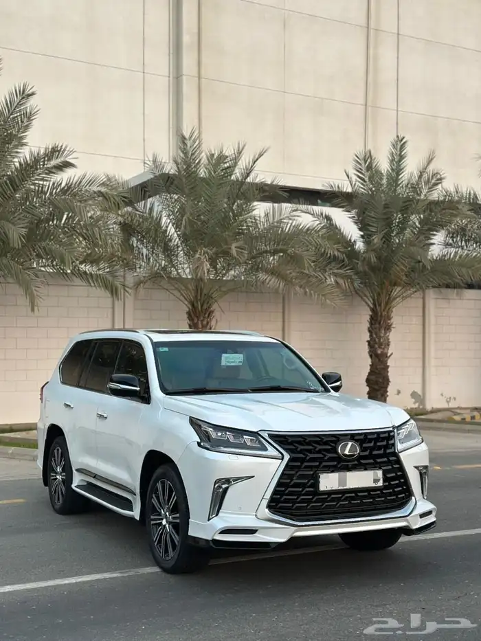 لكزس LX570 2021 سعودي شبه جديد 0