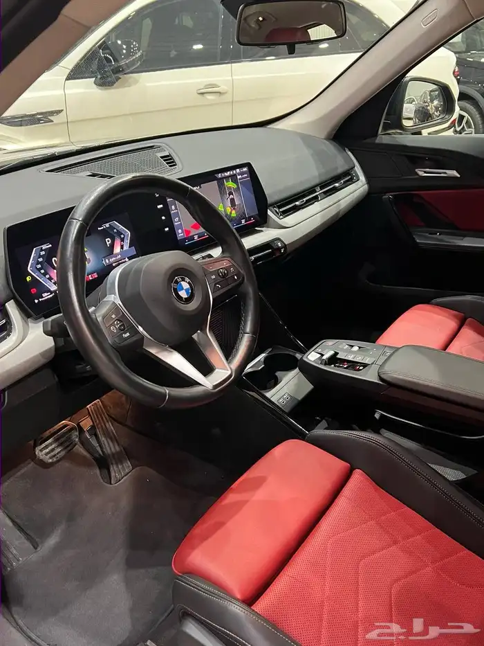 بي ام دبليو X1 سعودي ضمان وصيانه مجانيه شبه جديد 8