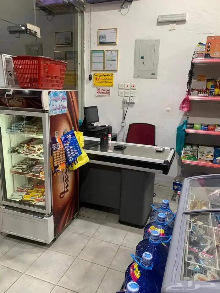 تموينات للتقبيل بكامل اغراضها وبضاعتها 5