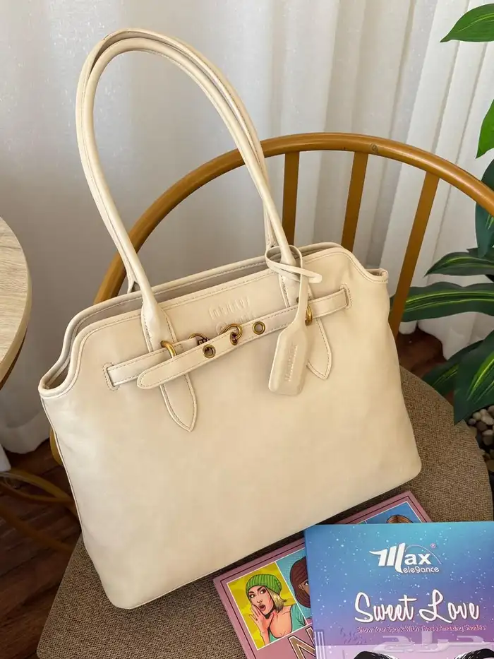 شنط درجه أولى جميع الماركات بأسعار مناسبه للدوامات وللجامعه 22