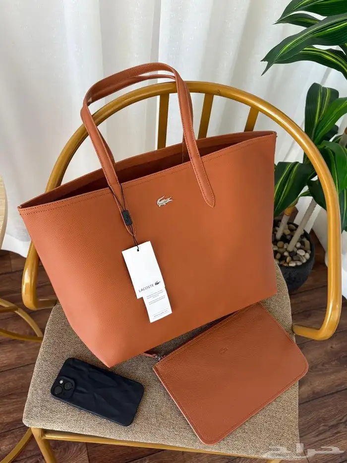 شنط درجه أولى جميع الماركات بأسعار مناسبه للدوامات وللجامعه 8