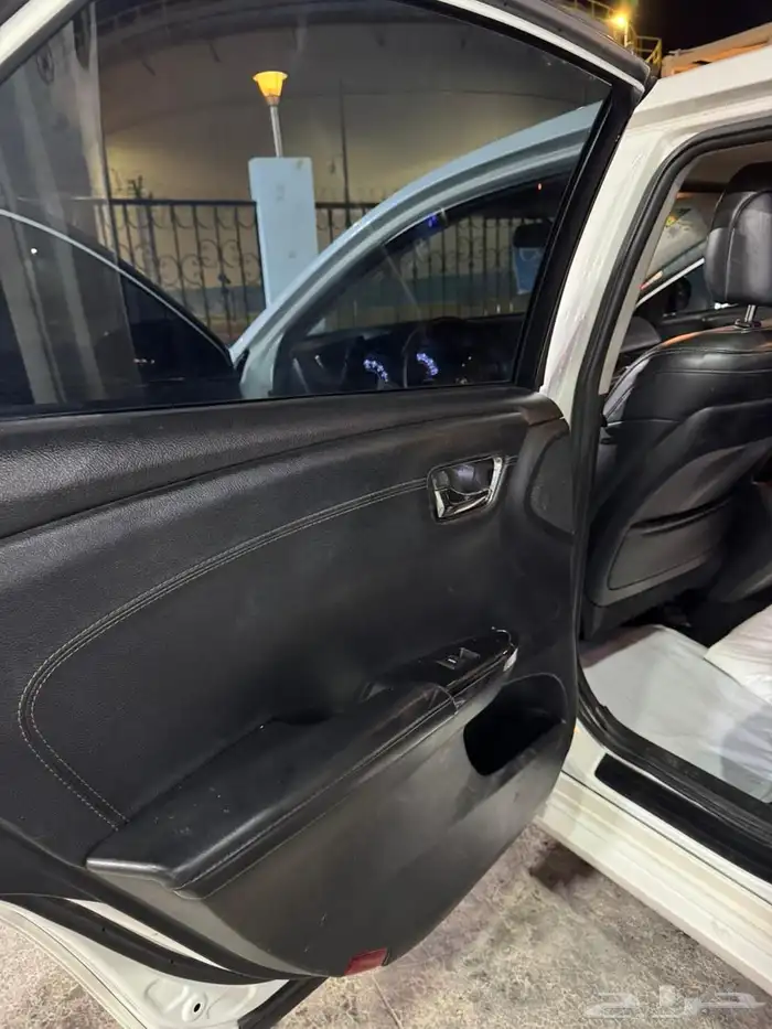 تويوتا افالون 2015 XLI 17