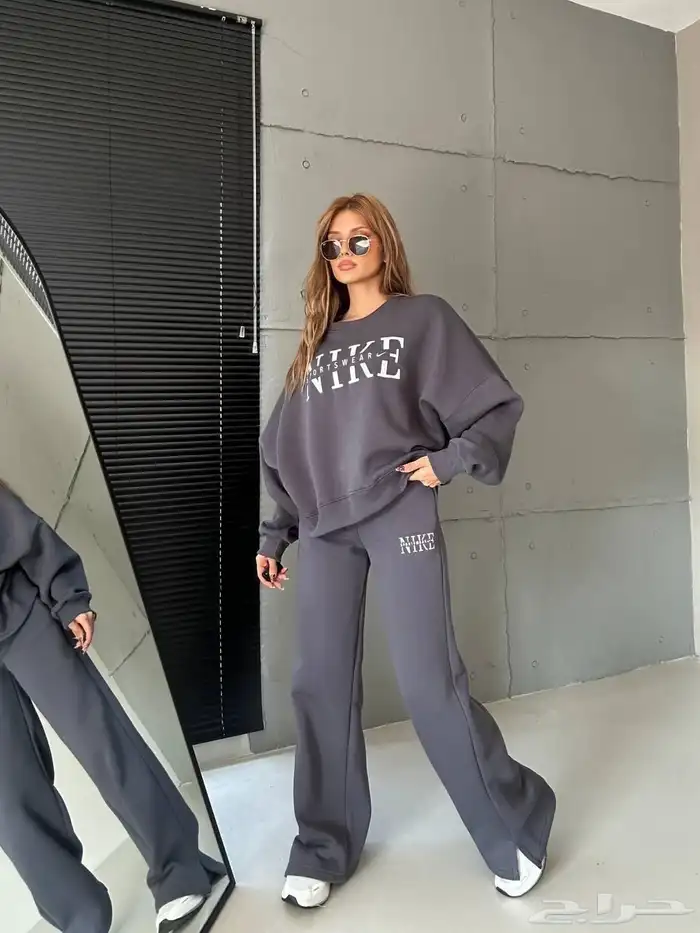 ملابس نسائيه 41