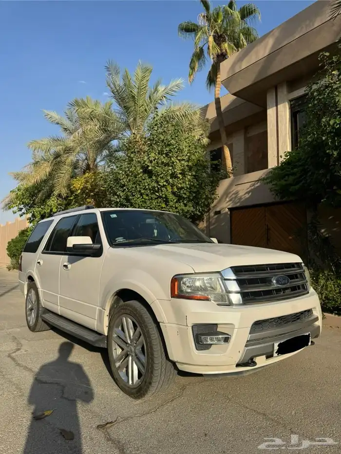 فورد اكسبديشن2015 (XLT) 2
