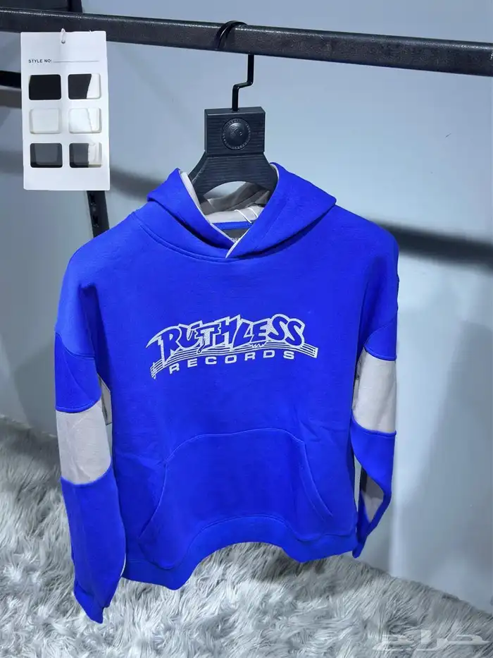 بلوفرات هودي ب40ريال خامة ممتازه جد 2025 46