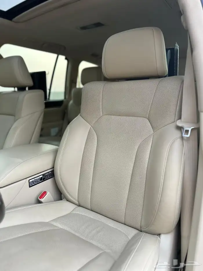 لكزس LX570 2021 سعودي شبه جديد 16