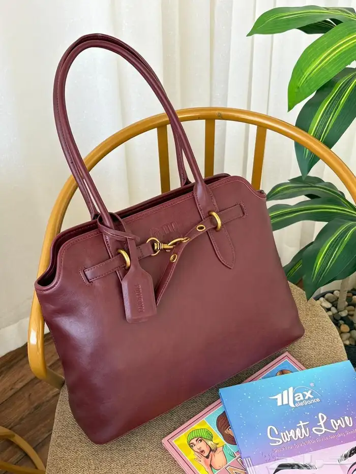 شنط درجه أولى جميع الماركات بأسعار مناسبه للدوامات وللجامعه 21