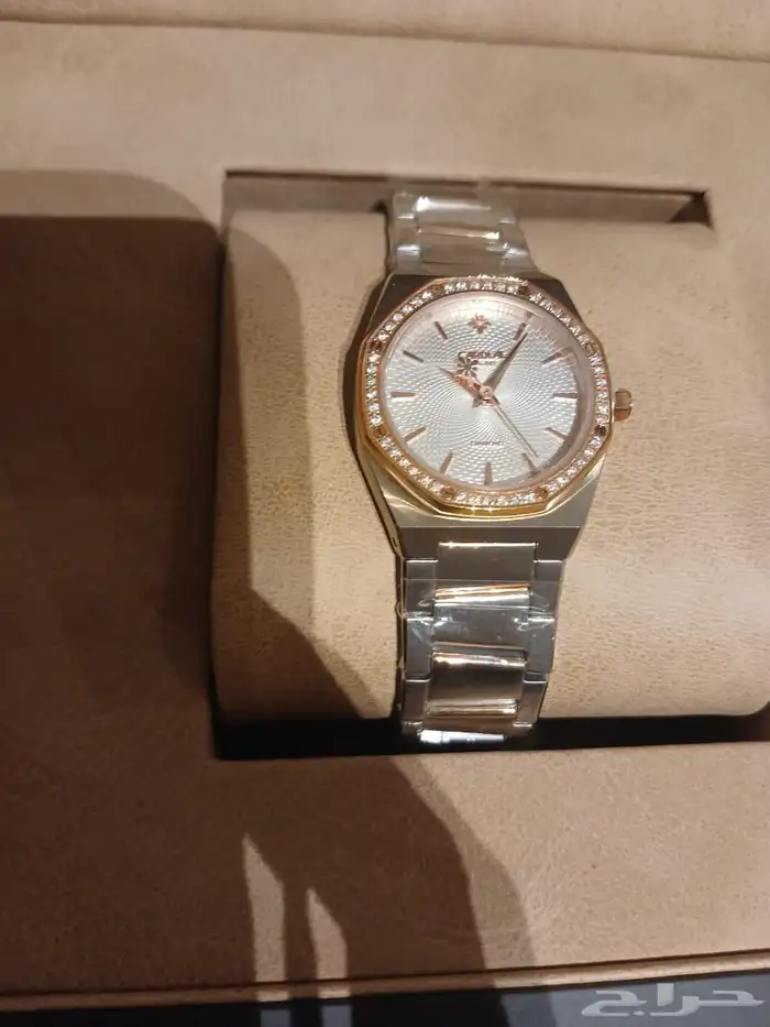 ساعة نسائية ألماس كارديال 1