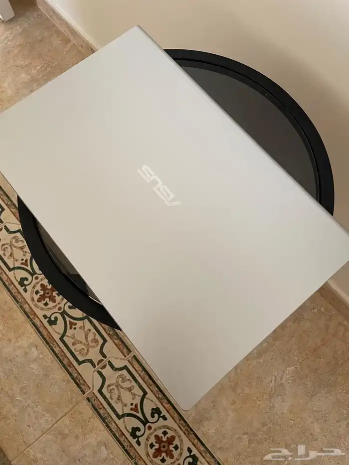 كمبيوتر لابتوب نوع أسوس  ASUS 4