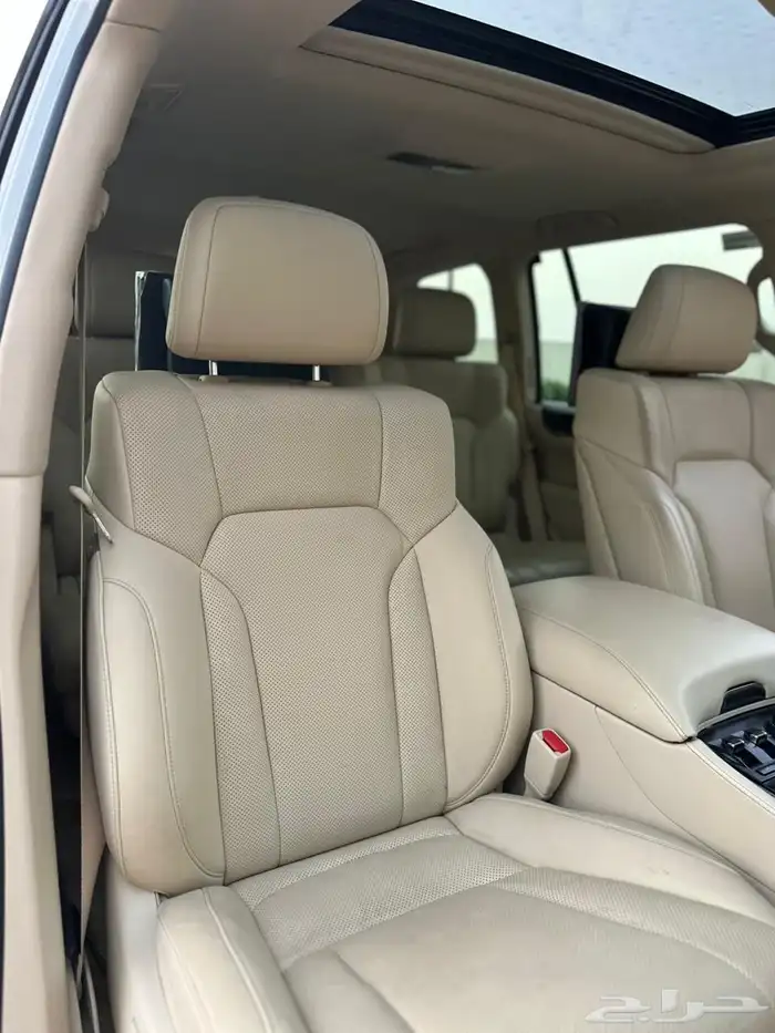 لكزس LX570 2021 سعودي شبه جديد 23