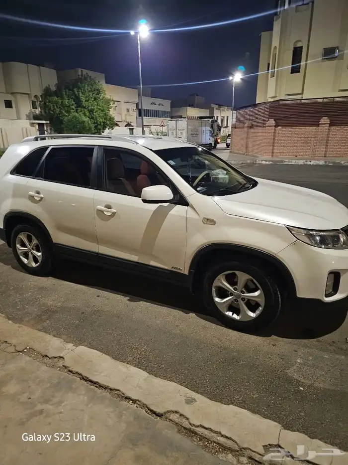 سيارة سورنتو 2015 نظيف جدا قير اوتوماتيك ممشي 273 الف 5