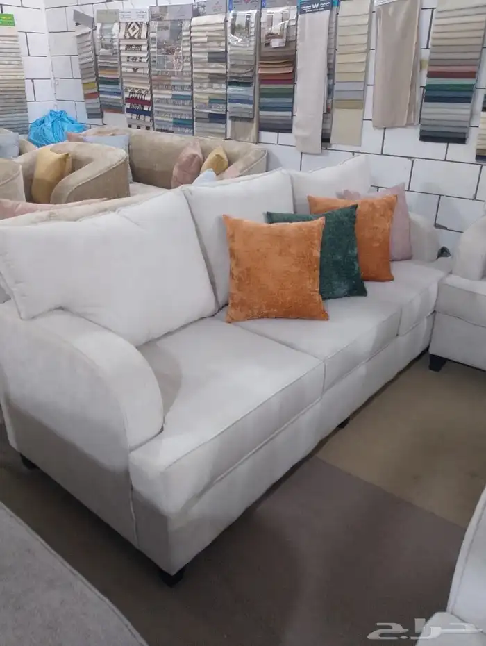 كنب جديد 5قطع من بسعر المصنع 2200 5