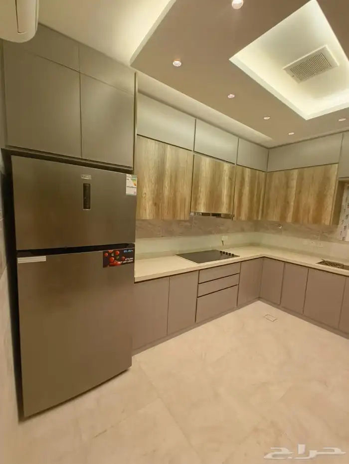 دور جديد مع السطح للإجار السنوي حي الصواري ابحر الشماليه 5