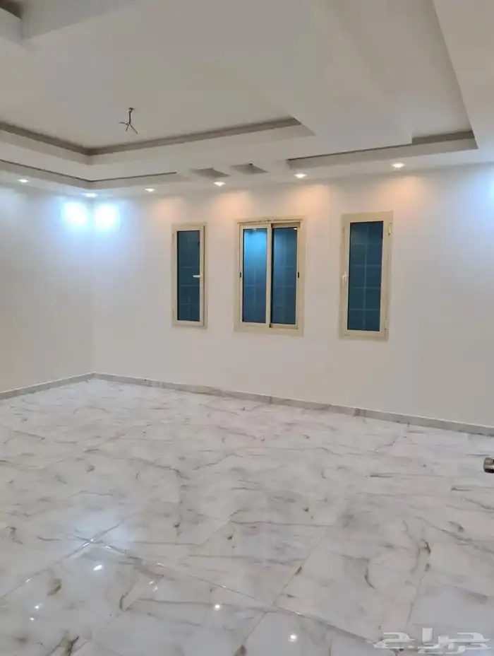 شقة للايجار حي الياقوت ابحر الشماليه 1